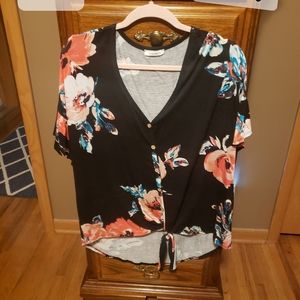 Size large top